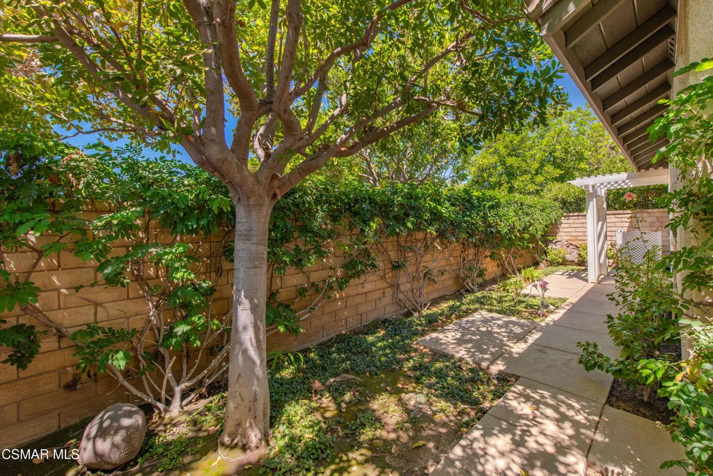 Photo of 2043 Tulip Avenue