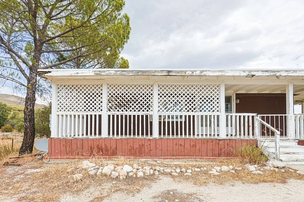 Photo of 38181 Valley Oak