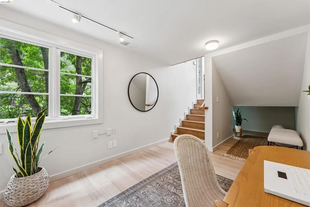 Photo of 6611 Pinehaven Rd