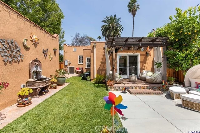 Photo of 1133 Cordova Avenue