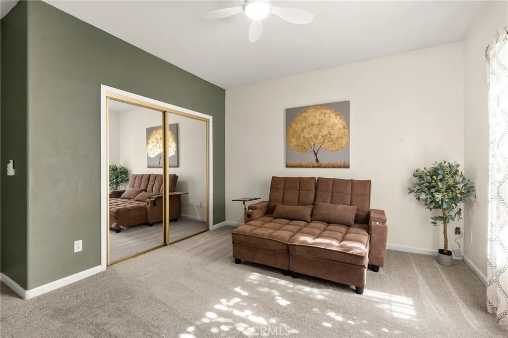 Photo of 15 Marlin Court