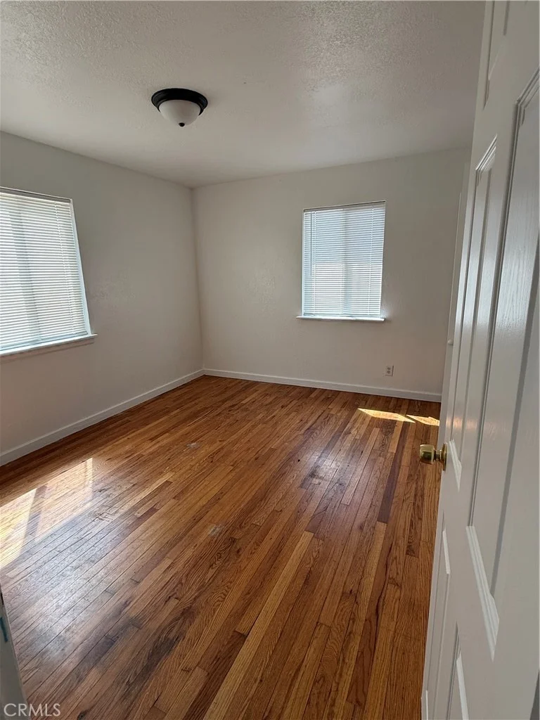 Photo of 1020 W 24th