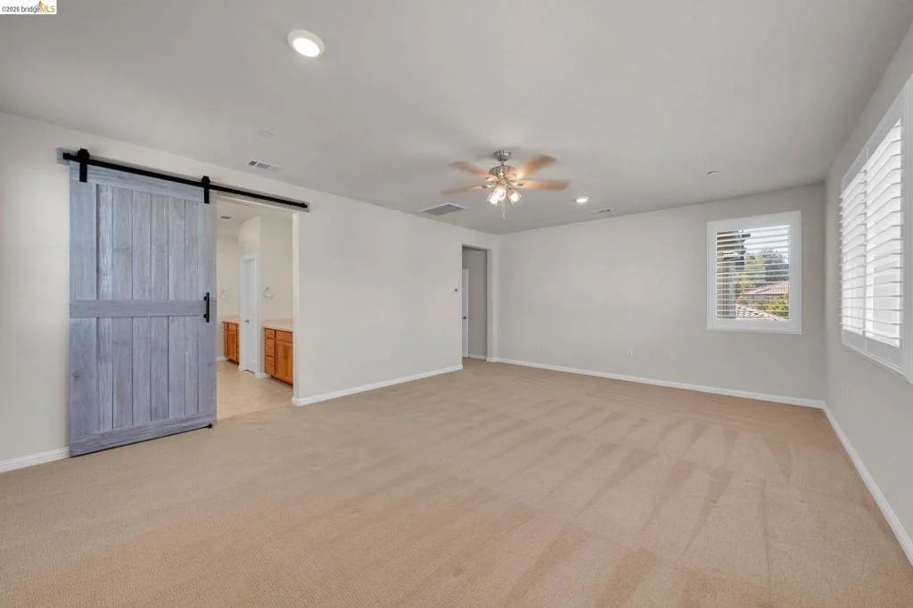Photo of 485 Trianda Way