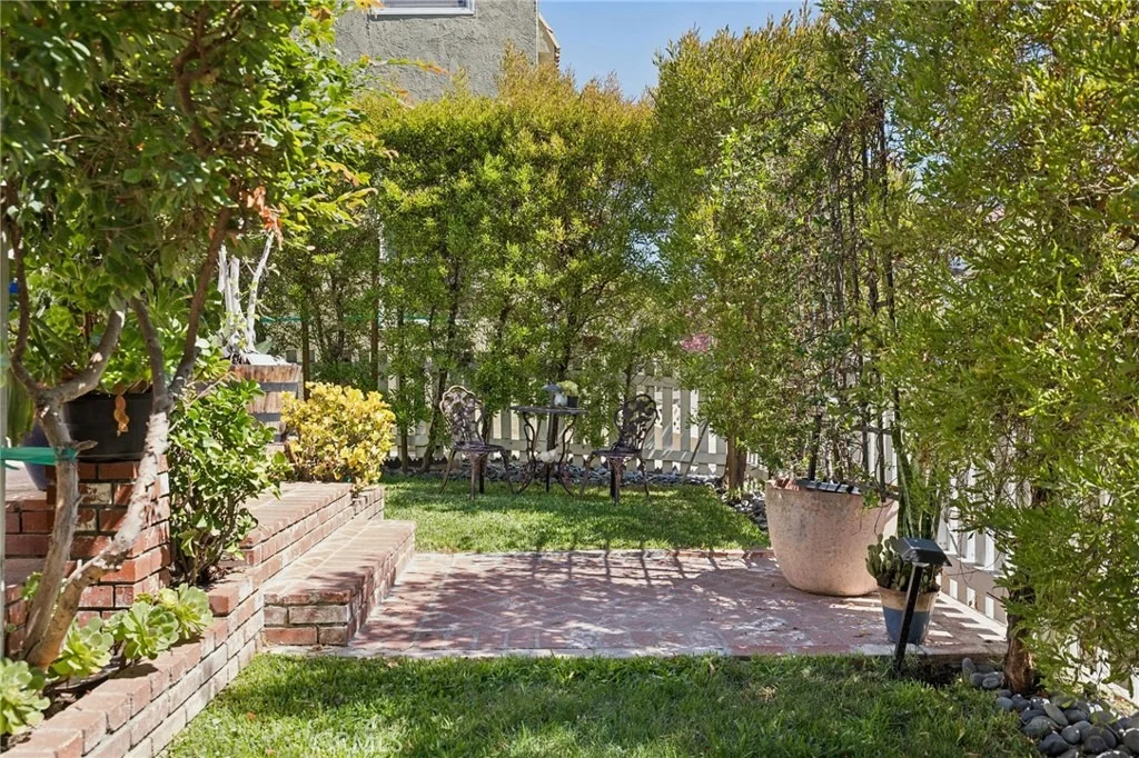 Photo of 107 Bennett