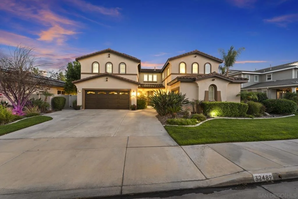Photo of 32489 Castle Ct
