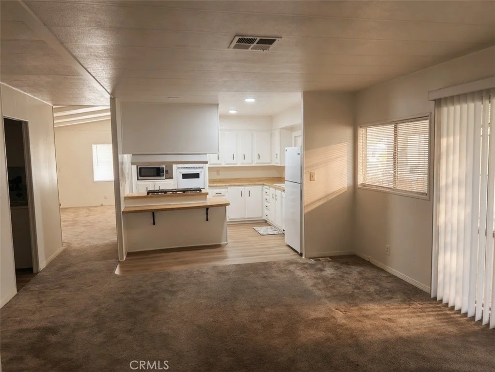 Photo of 680 Camino Real
