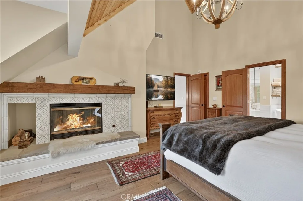 Photo of 27779 West Shore