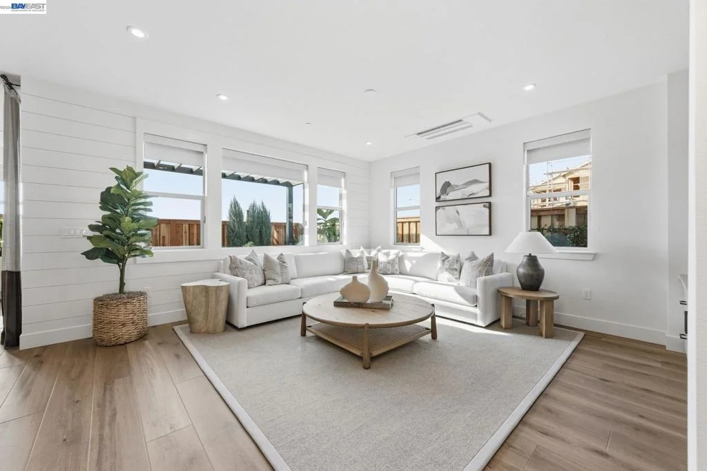 Photo of 3976 Viggo Way