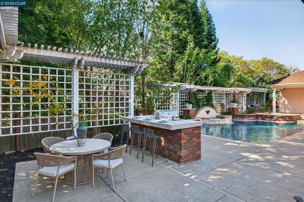 Photo of 3 Brooktree Dr