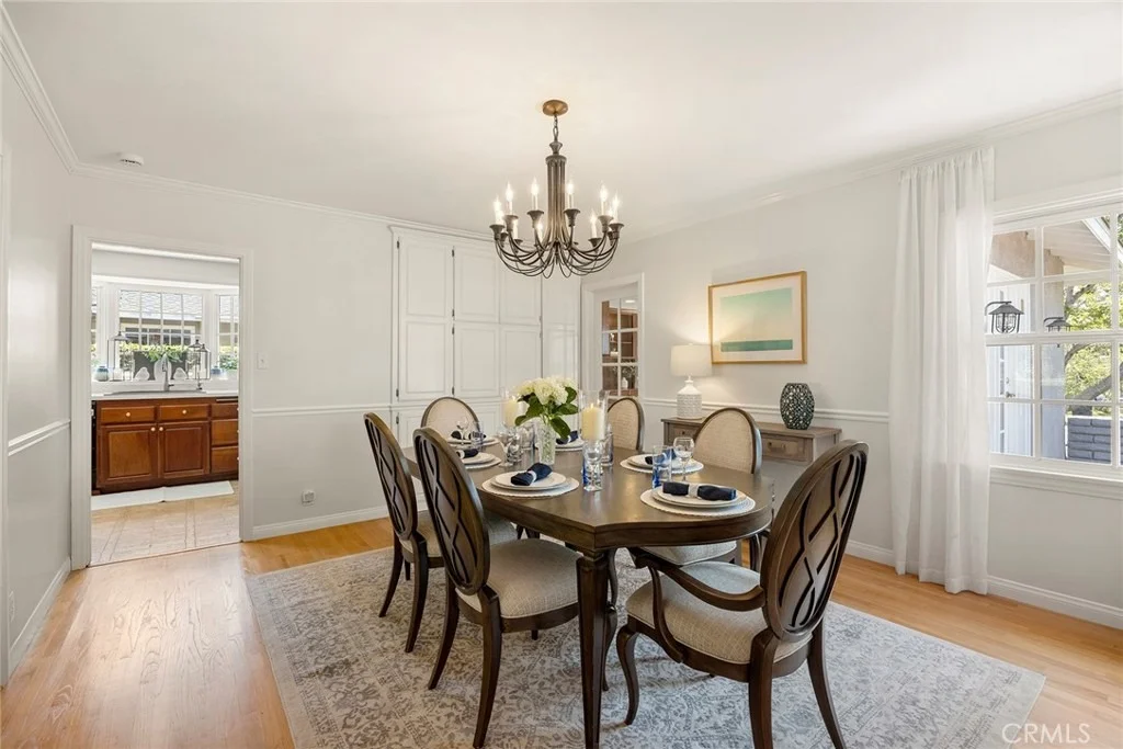 Photo of 1104 Cerritos