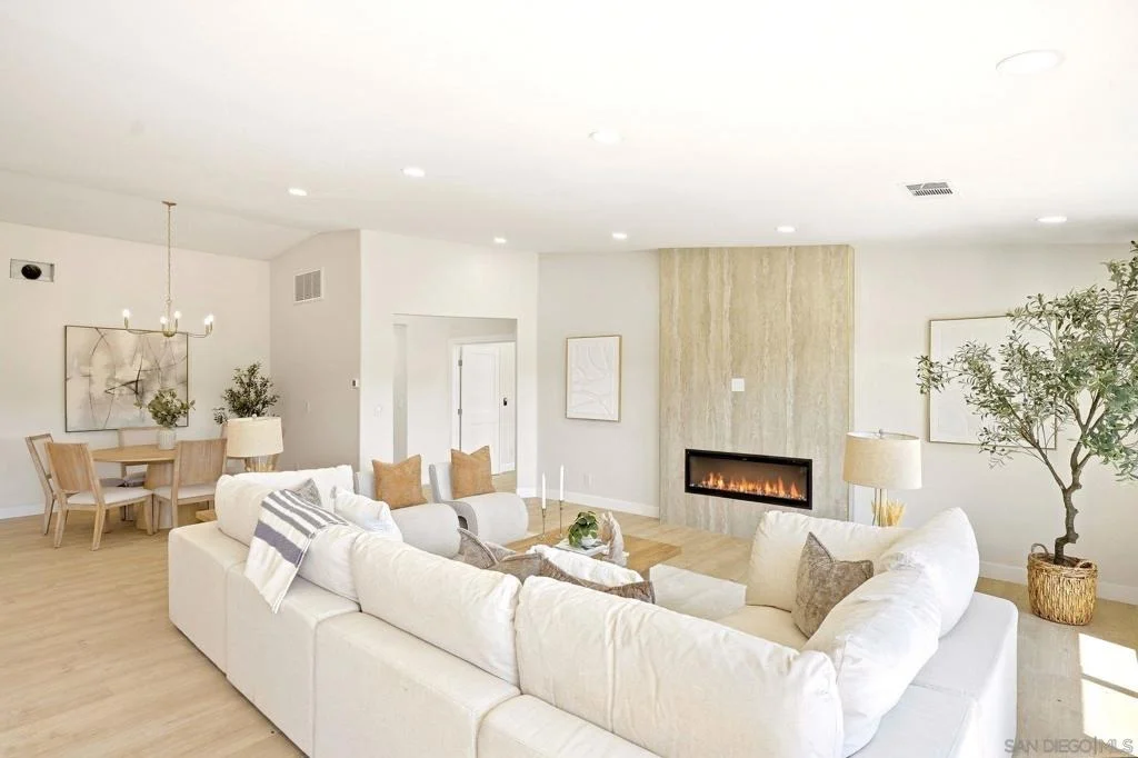 Photo of 2073 Willow Glen