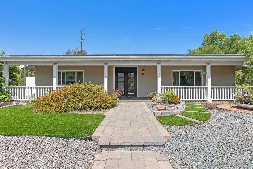 Photo of 3562 S Mission Road