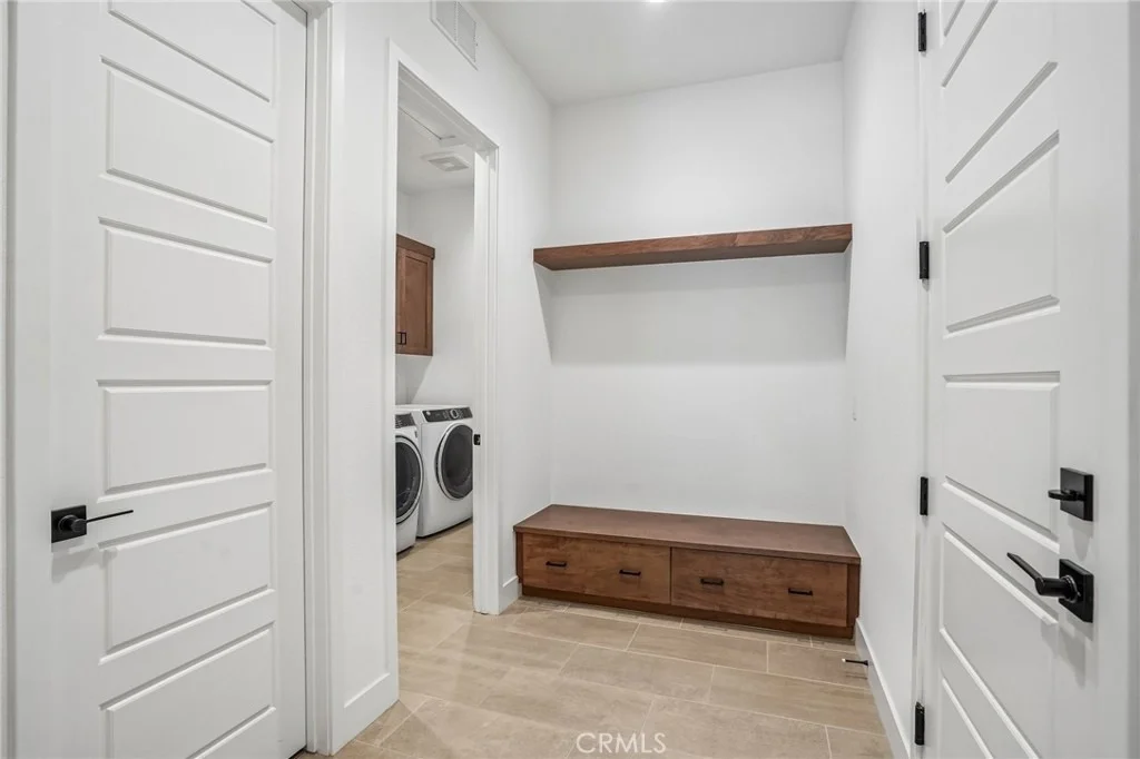 Photo of 46297 Bradshaw Trail