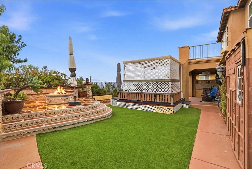 Photo of 15979 Skyridge