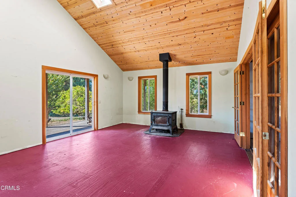 Photo of 28580 Comptche Ukiah Road