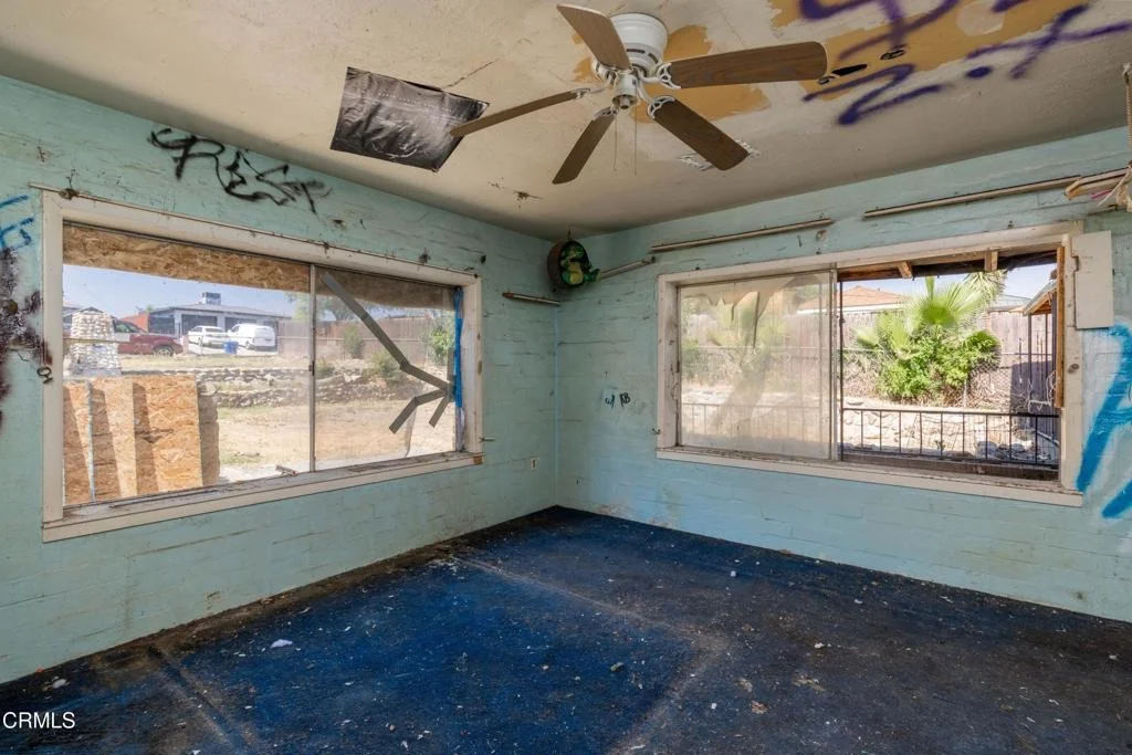 Photo of 3035 Lake Street