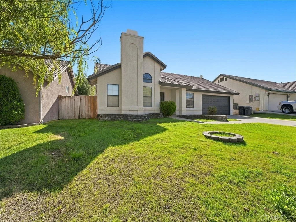 Photo of 37620 Robin Lane