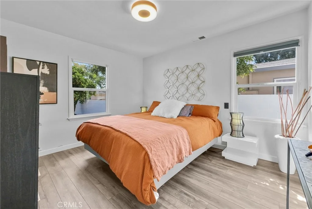 Photo of 1204 Riverside