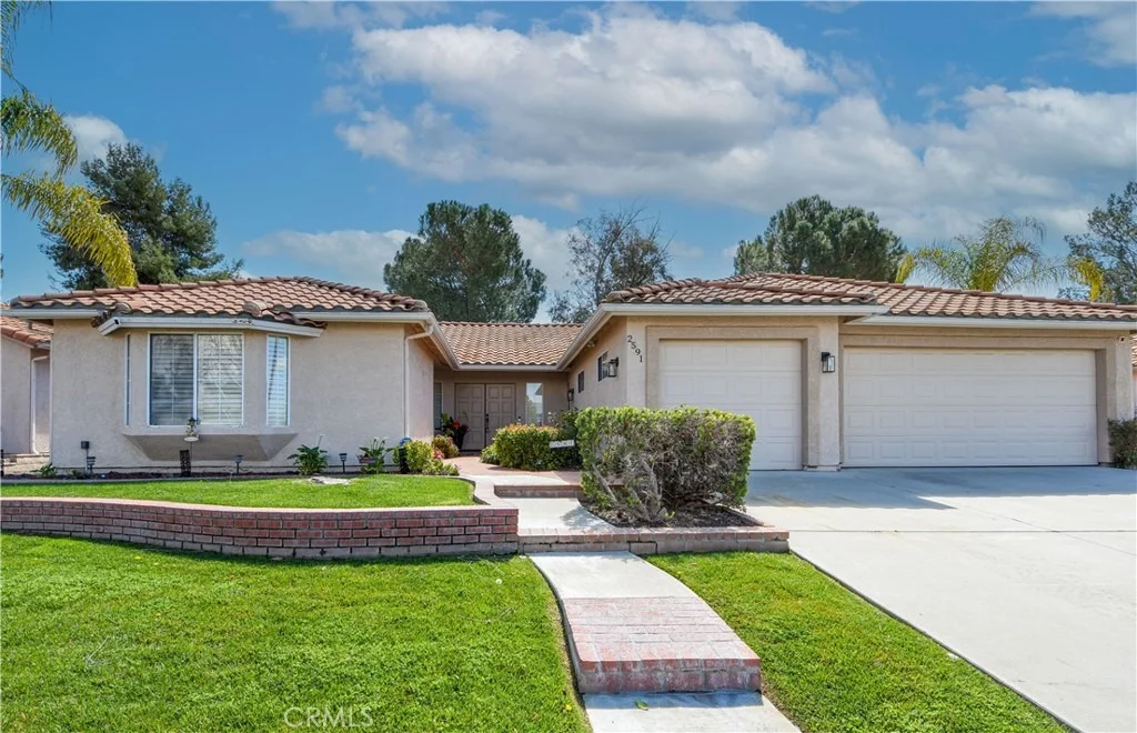 Photo of 2591 Peach Tree