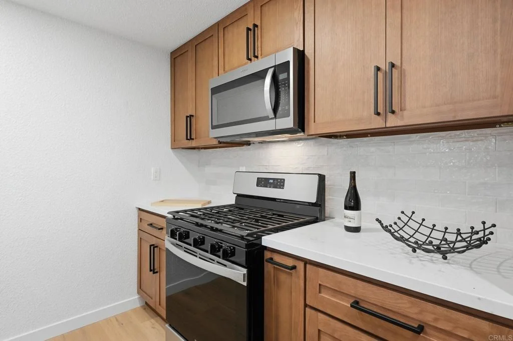 Photo of 1333 Helix Street