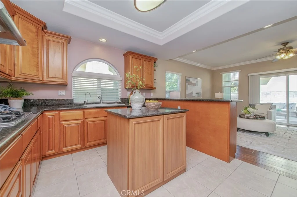 Photo of 2563 Mountain Ave
