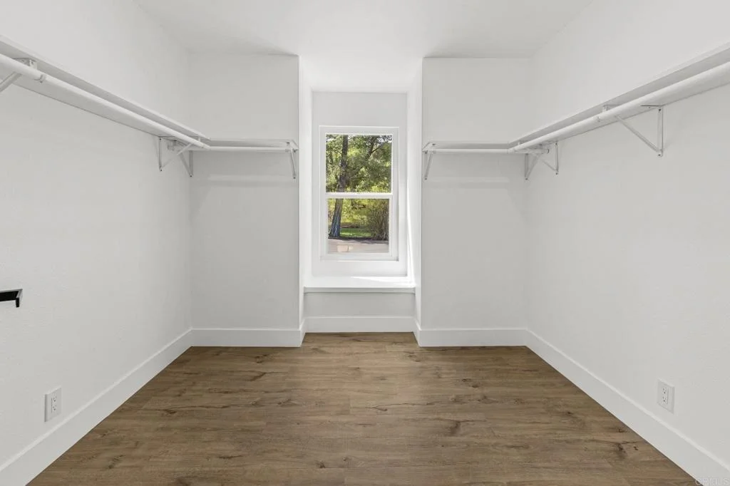 Photo of 16333 Oak Springs Drive