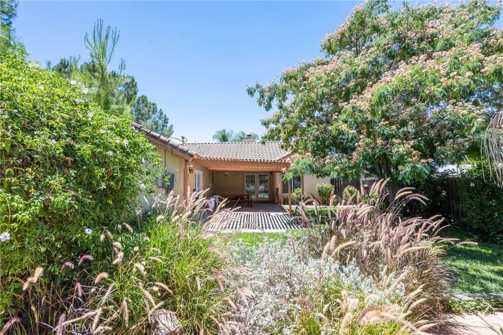 Photo of 24380 Paseo Arroyo