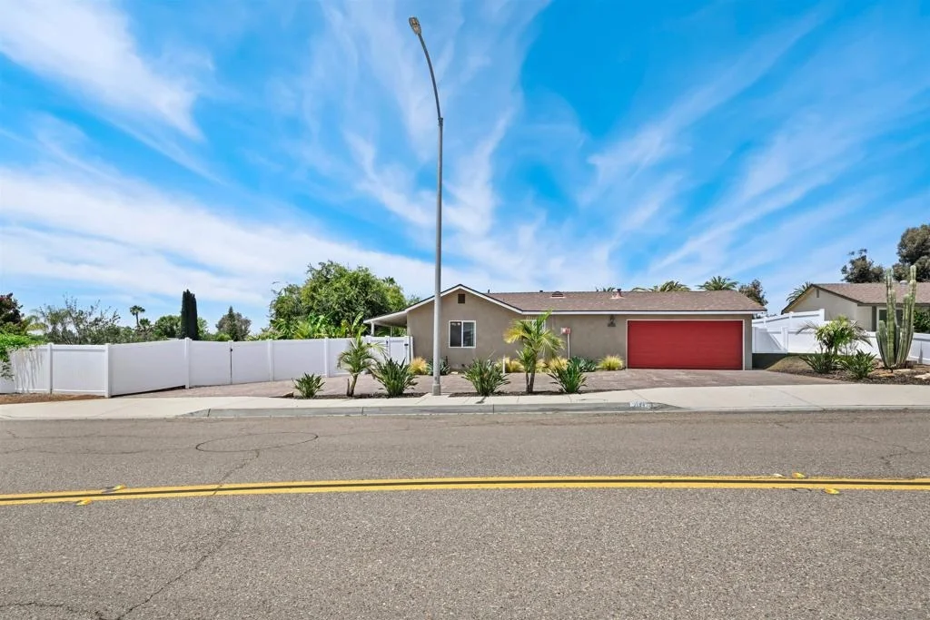 Photo of 2124 Oak Hill Dr.
