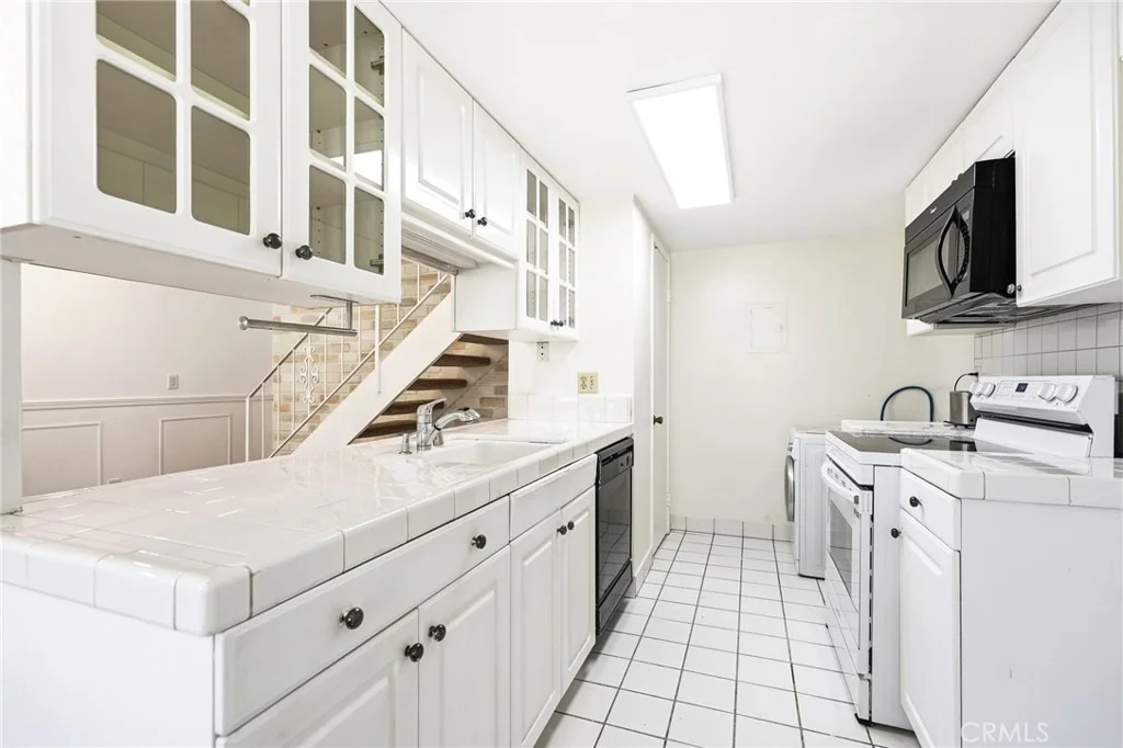 Photo of 1663 Calle Diamonte