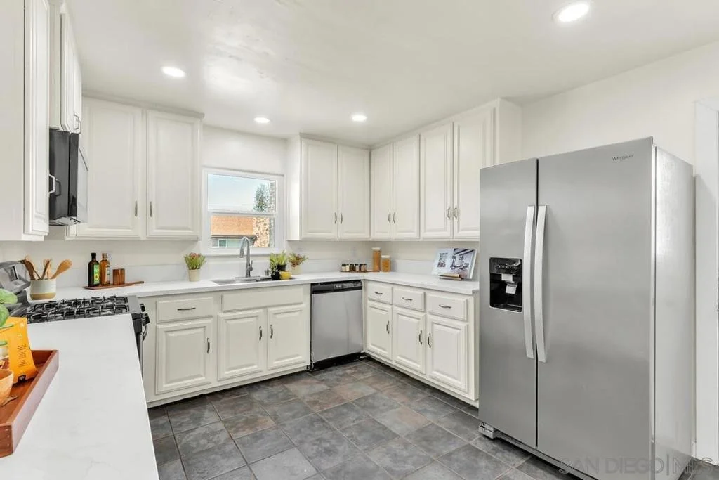 Photo of 9039 Winter Gardens Blvd.