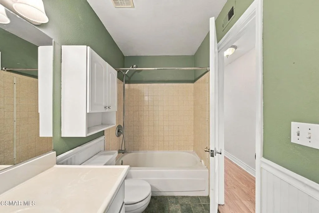 Photo of 2642 Gates Place