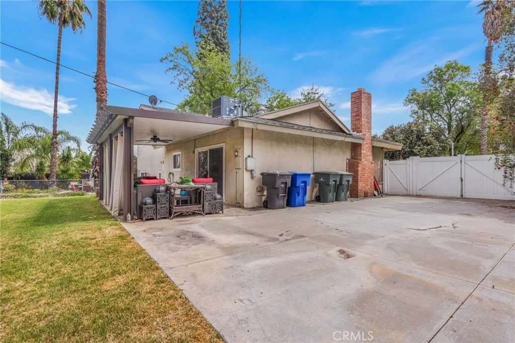 Photo of 2367 Deerhorn Dr