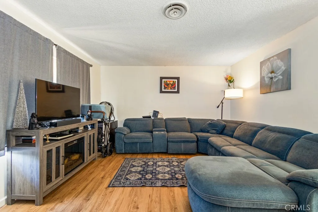 Photo of 516 Onyx