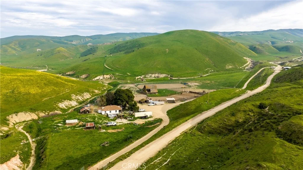 Photo of 8050 Bitterwater Road