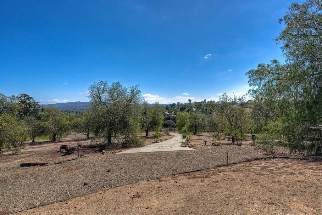Photo of 29573 Miller Rd