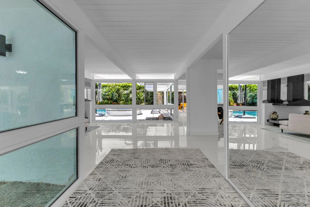 Photo of 1635 Palm Tree Drive