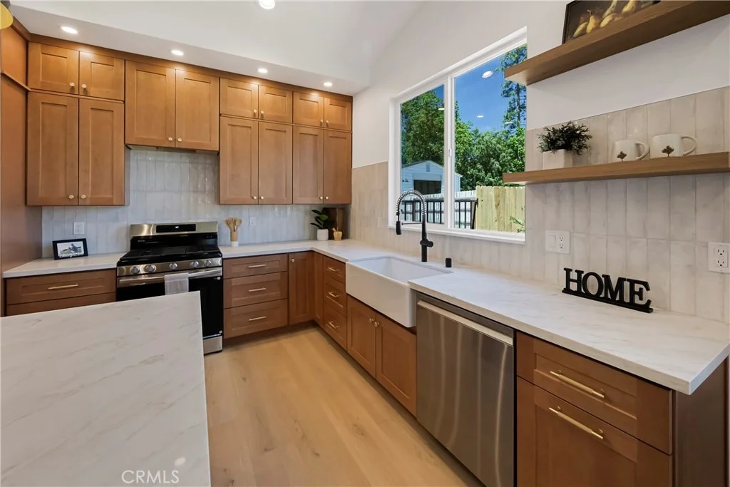 Photo of 5677 Pentz Road