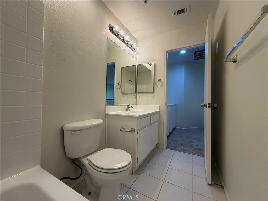 Photo of Unit B at 33551 Winston Way