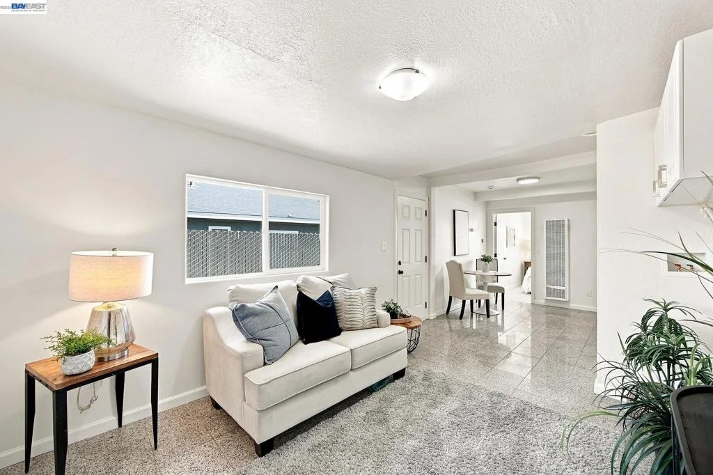 Photo of 15 INLET DRIVE
