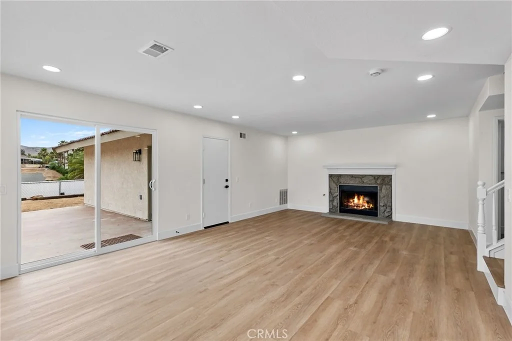 Photo of 10880 Valley Drive