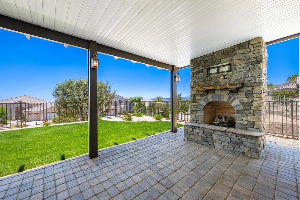 Photo of 13435 Canyon Crest Road
