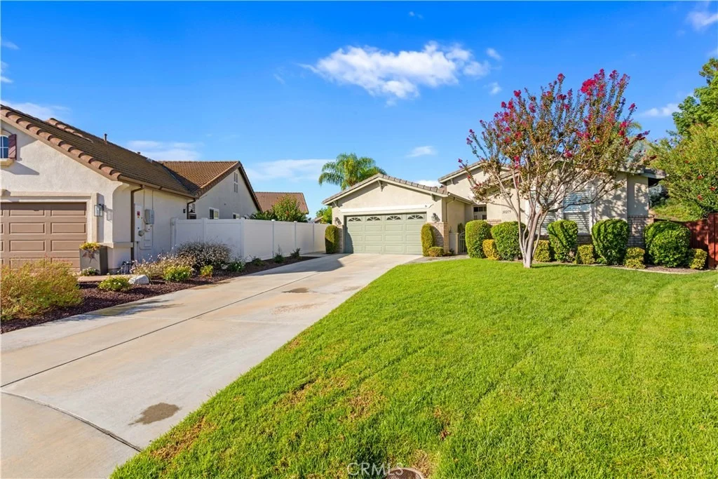 Photo of 30279 Ravenswood Circle
