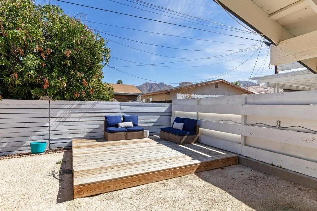 Photo of 52438 Avenida Diaz