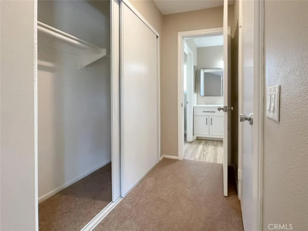 Photo of 43856 Windsor Place