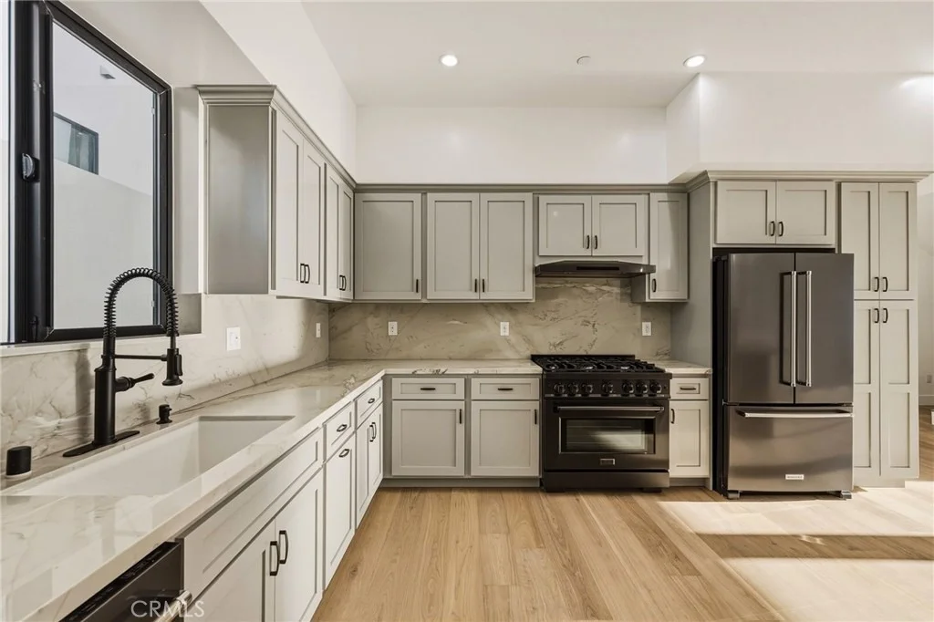 Photo of 2500 Phelan Lane