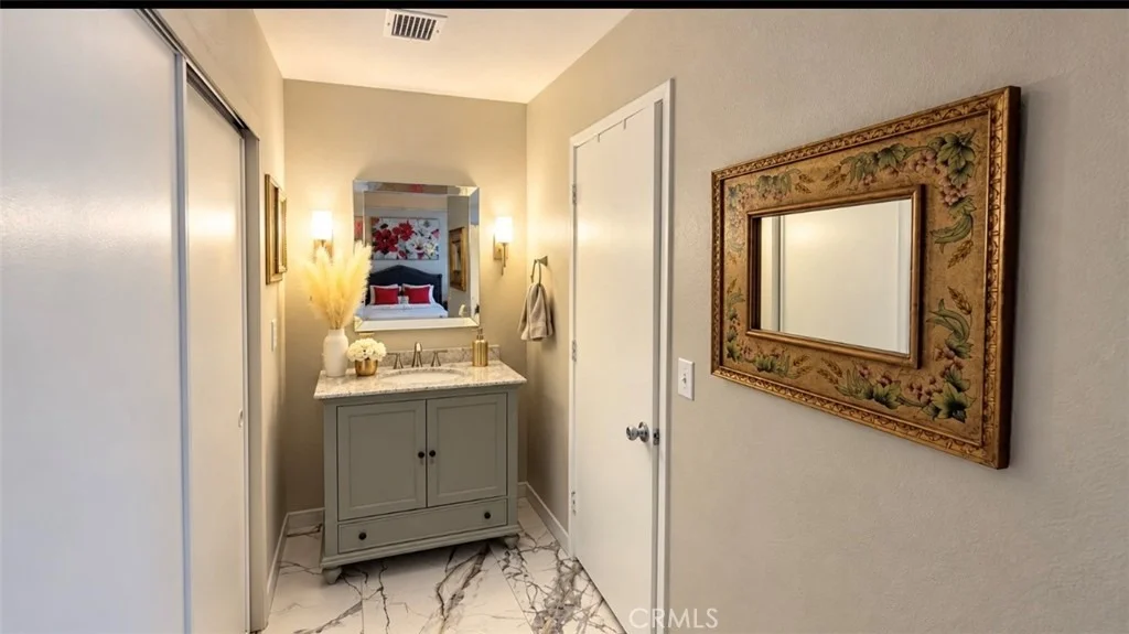 Photo of 10063 Glenbrook