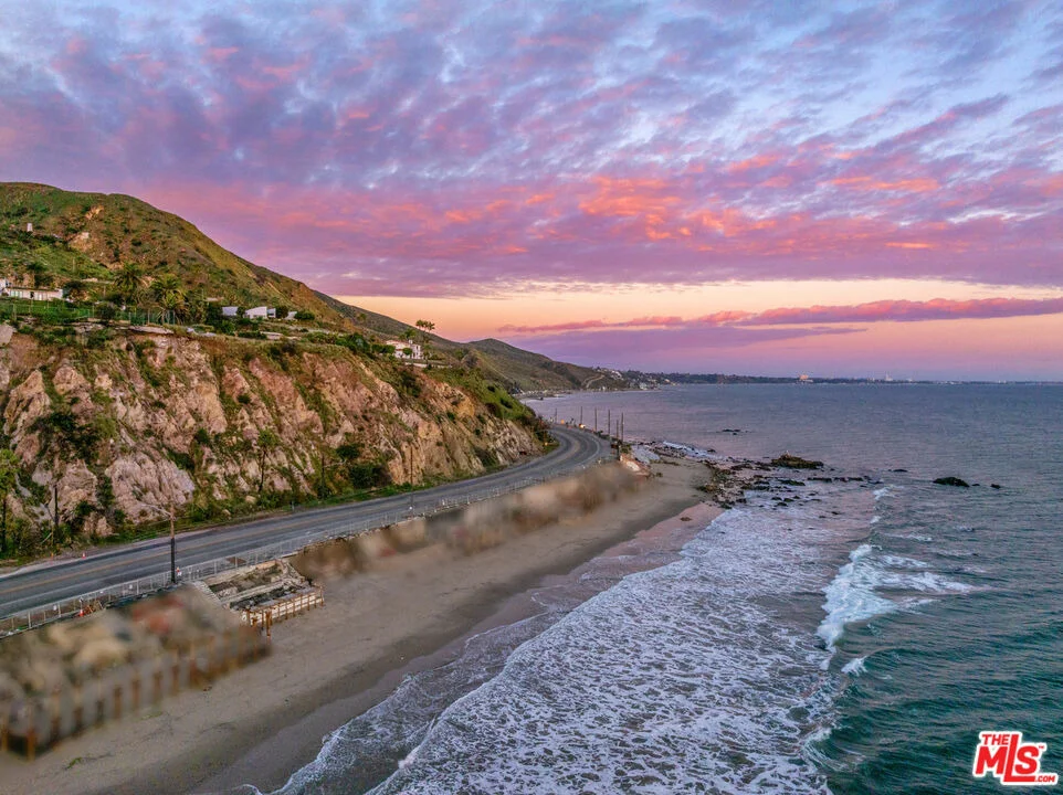 Photo of 20048 Pacific Coast Highway