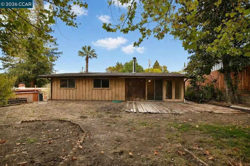 Photo of 3214 Pine St.