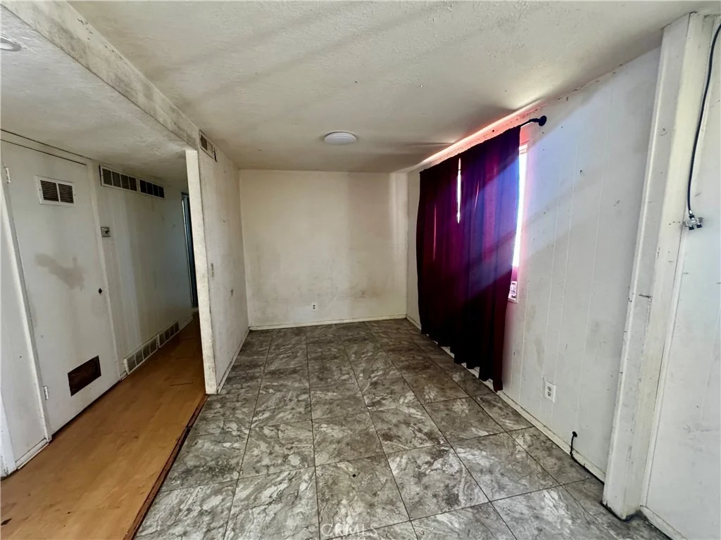 Photo of 2045 Desoto Street