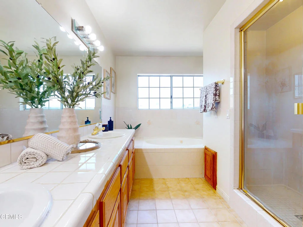 Photo of 717 Sharon Road